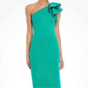 “BRAND NEW” Jessica Howard, one shoulder, green evening dress, size 10